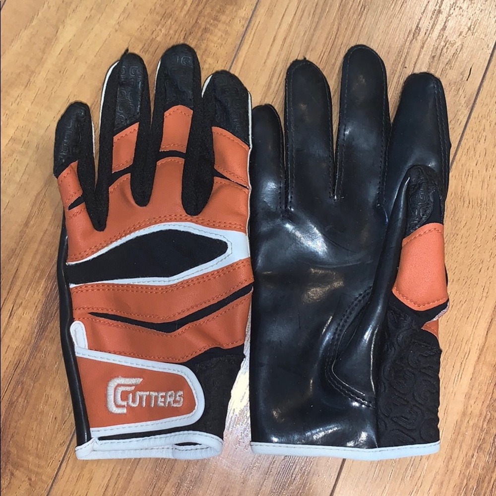 Cutters Football Gloves